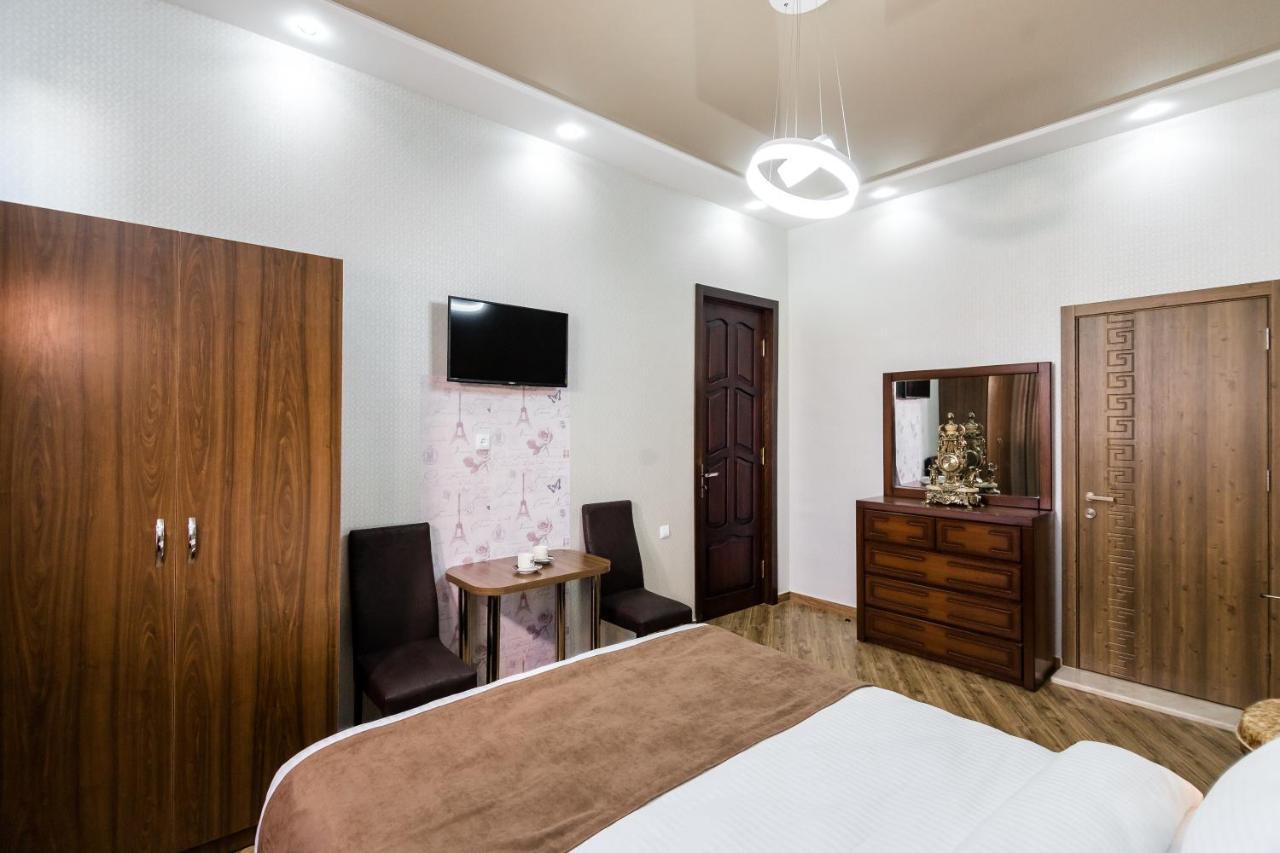 George Hotel ティビリシ エクステリア 写真