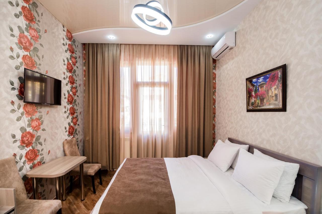 George Hotel ティビリシ エクステリア 写真
