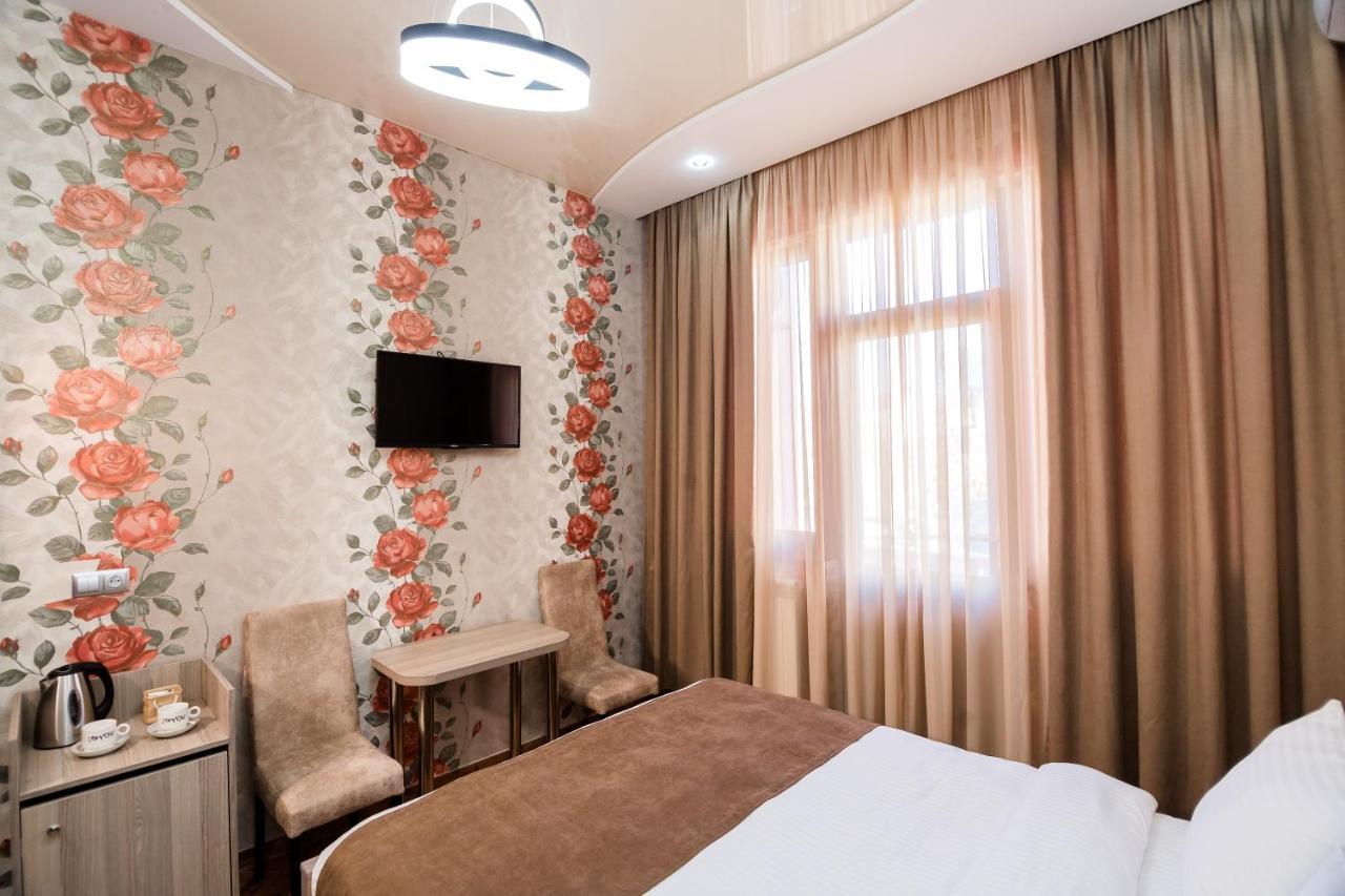 George Hotel ティビリシ エクステリア 写真