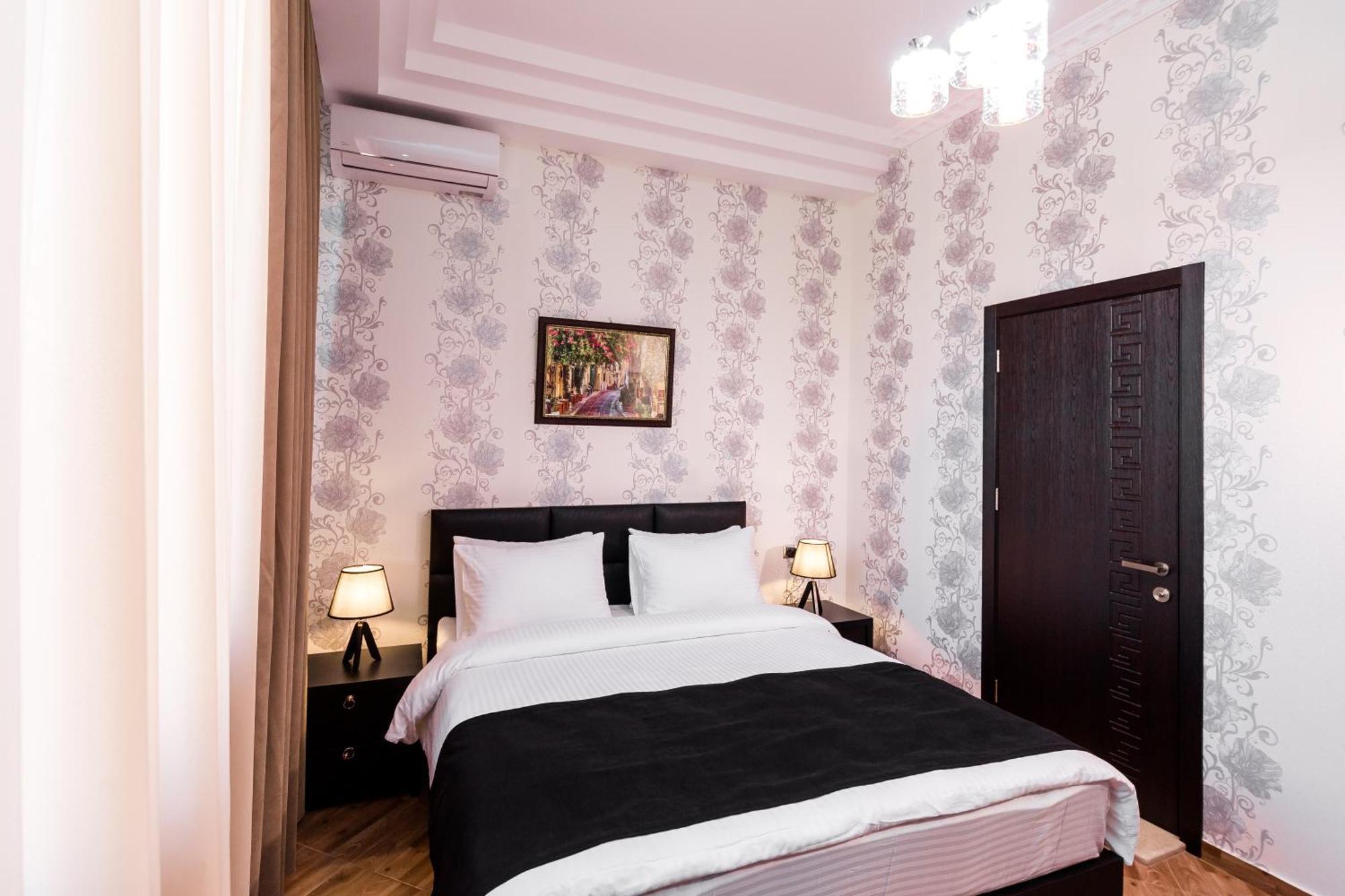 George Hotel ティビリシ エクステリア 写真